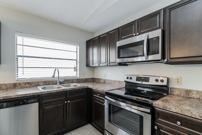 Building Photo - 456 Copperstone Cir