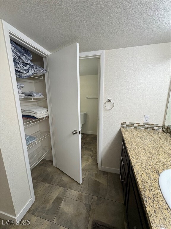 Foto principal - 2300 E Silverado Ranch Blvd