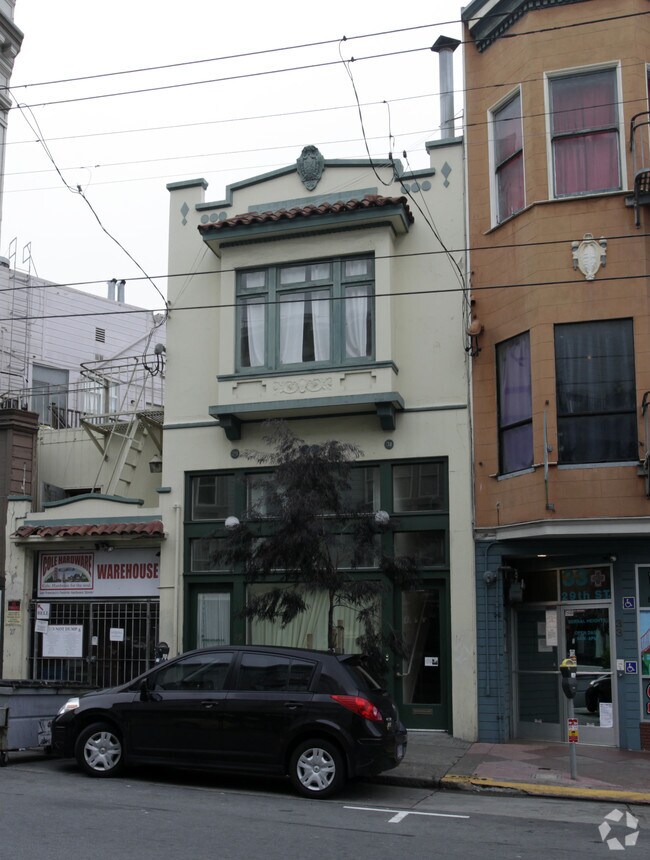 Building Photo - 29-31 29th St