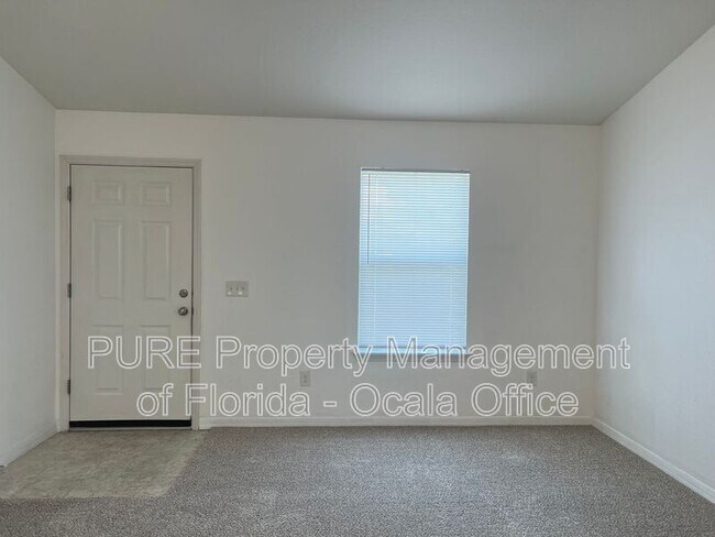 Foto del edificio - 16 Poplar Run