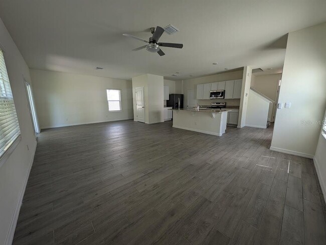 Foto del edificio - 5179 SW 49th Ln