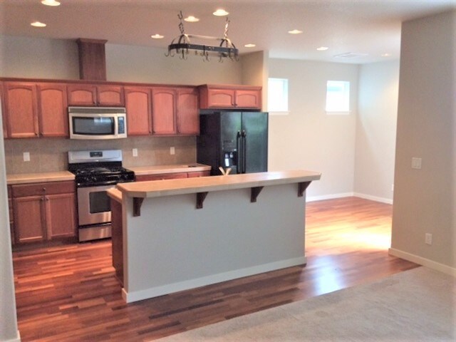 Foto del edificio - 4522 N Fessenden Street
