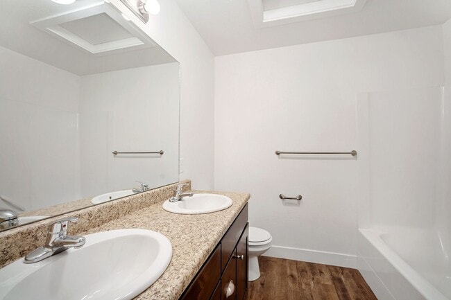 Building Photo - Upscale 2 Bedroom Tremonton Apartment Home
