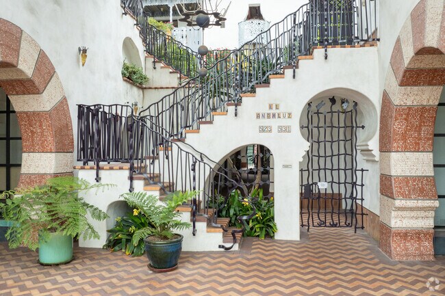 Foto del edificio - El Andaluz