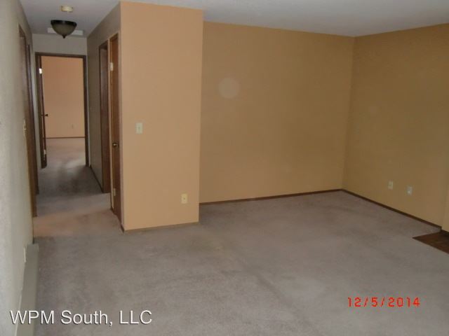 Building Photo - 611 SW 154th St