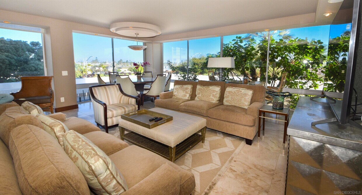 1810 Avenida Del Mundo Unit 104, Coronado, CA 92118 Condo for Rent in Coronado, CA