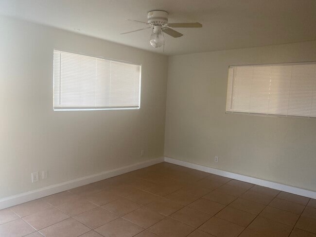 Main Room - 500 Hawthorne Ave