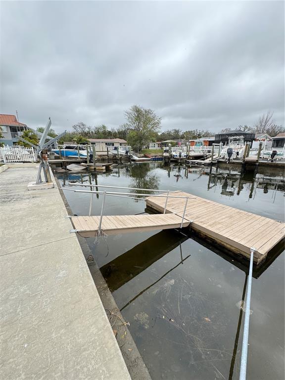 Foto del edificio - 4820 Shell Stream Blvd