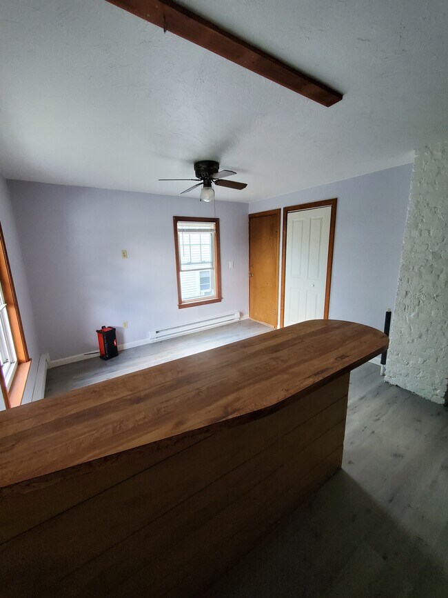 Barra de desayuno - 3 Ludlow St