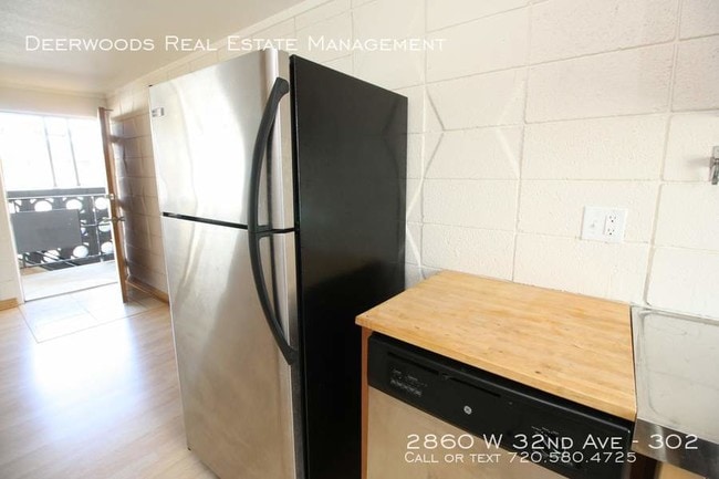 Building Photo - 2860 W 32nd Ave