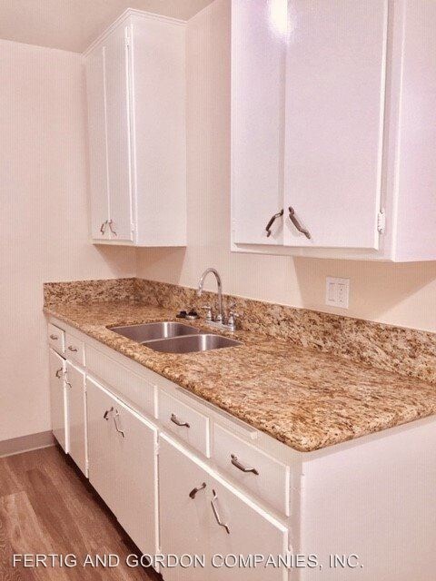 Foto principal - 31 Eloise Ave