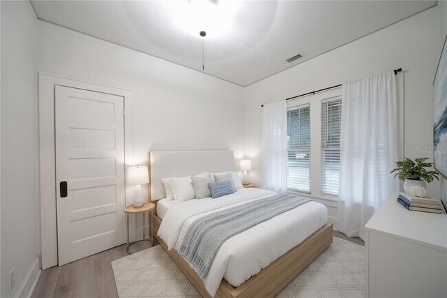 Foto del edificio - 1121 Cherry St NE
