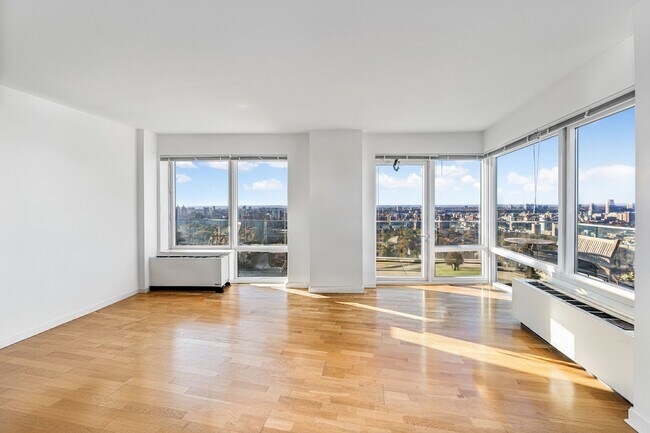 Foto del edificio - 1214 5th Ave