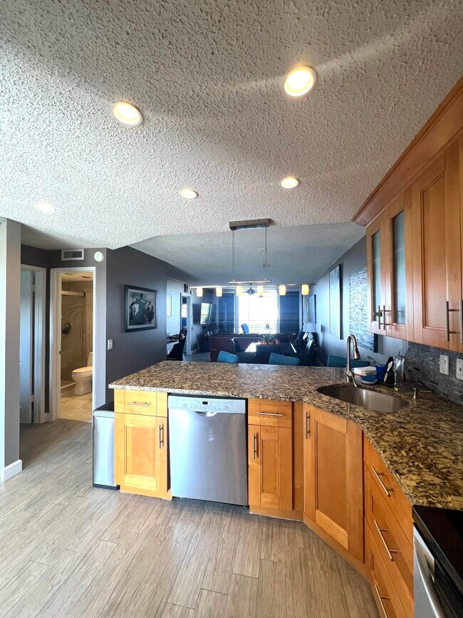 Foto del edificio - 2731 NE 14th Street Causeway