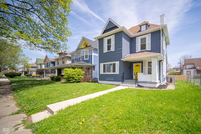 Foto del edificio - 2405 Carrollton Ave