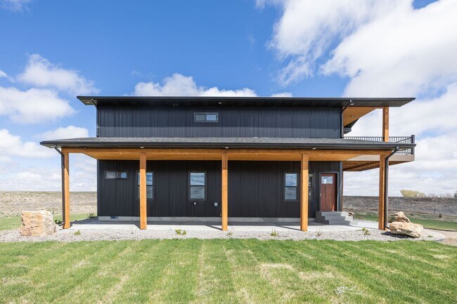 Foto del edificio - L2422OY