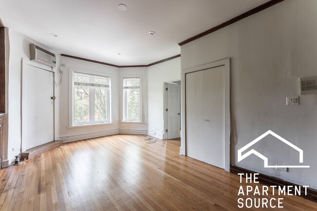 3F - 2252 N Cleveland Ave