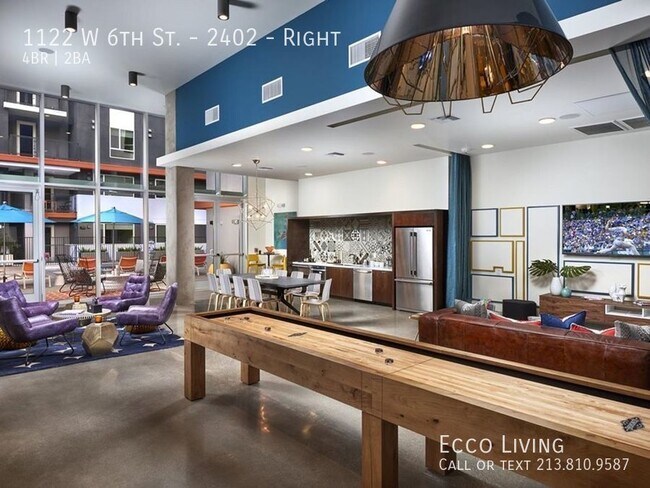 Foto del edificio - Stunning Corner Bedroom with Floor-to-Ceil...