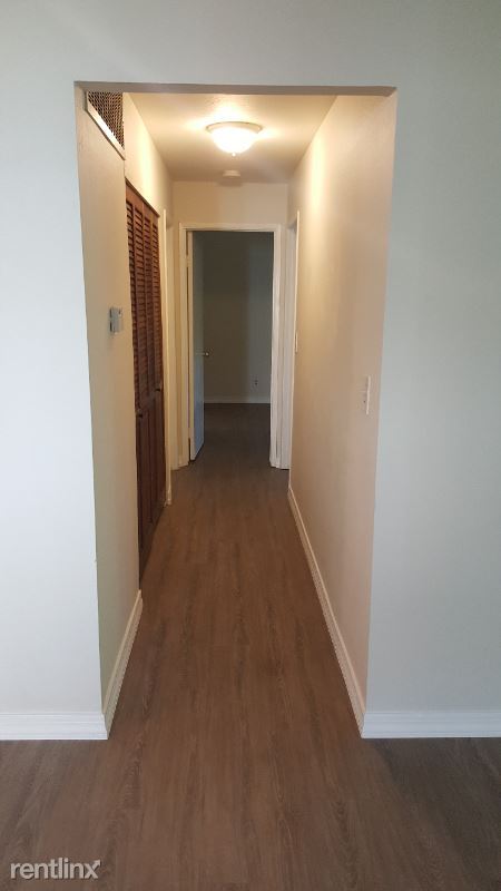 Building Photo - 2 br, 2 bath Condo - 50 Massolo Dr.