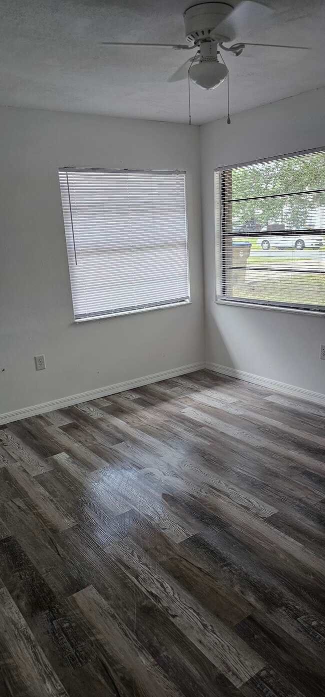 guest room - 277 Cobalt Dr