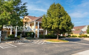 Building Photo - 4705 Hahns Peak Dr