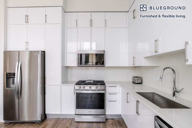 Building Photo - 1155 Barton Springs Rd