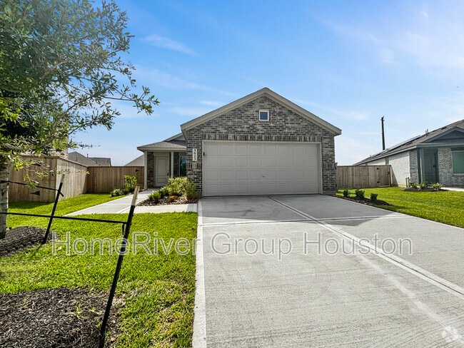 Building Photo - 5823 Standpiper Lp