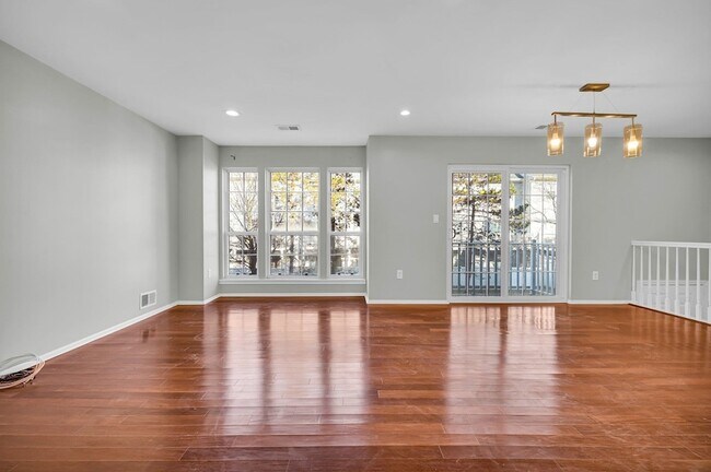 Foto del edificio - 40 Cottonwood St