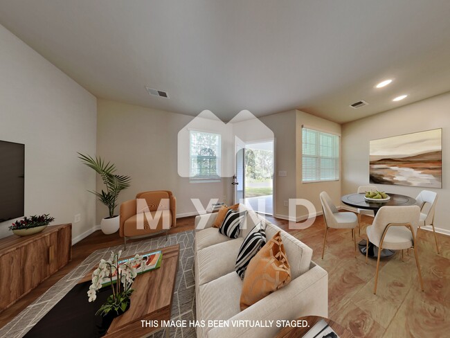 Foto del edificio - 113 Eagle Chase Dr