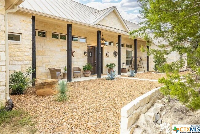 Foto del edificio - 1023 Mystic Breeze