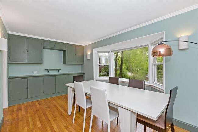 Foto del edificio - 10 Brook Ln