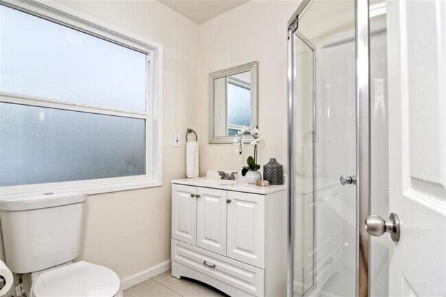 Foto del edificio - 6856 Newberry St