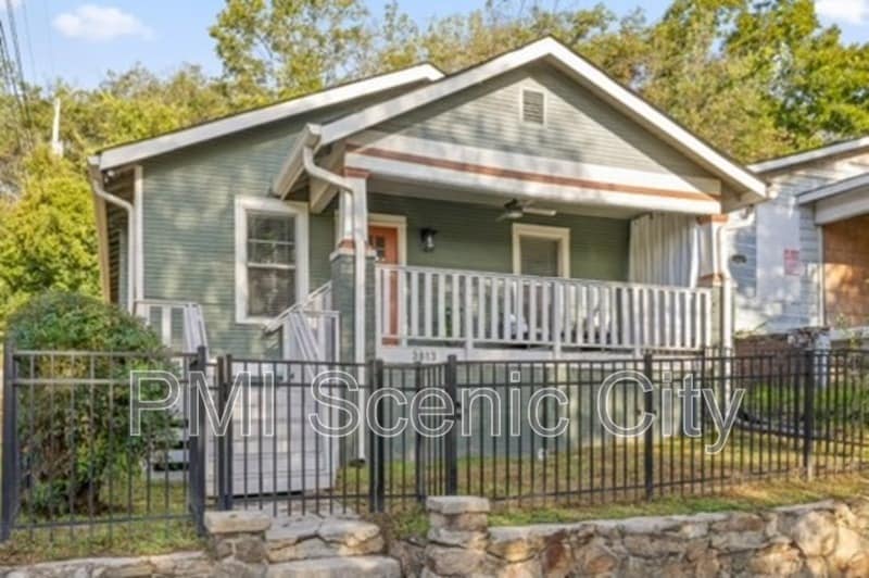 Primary Photo - 3813 Pennsylvania Ave