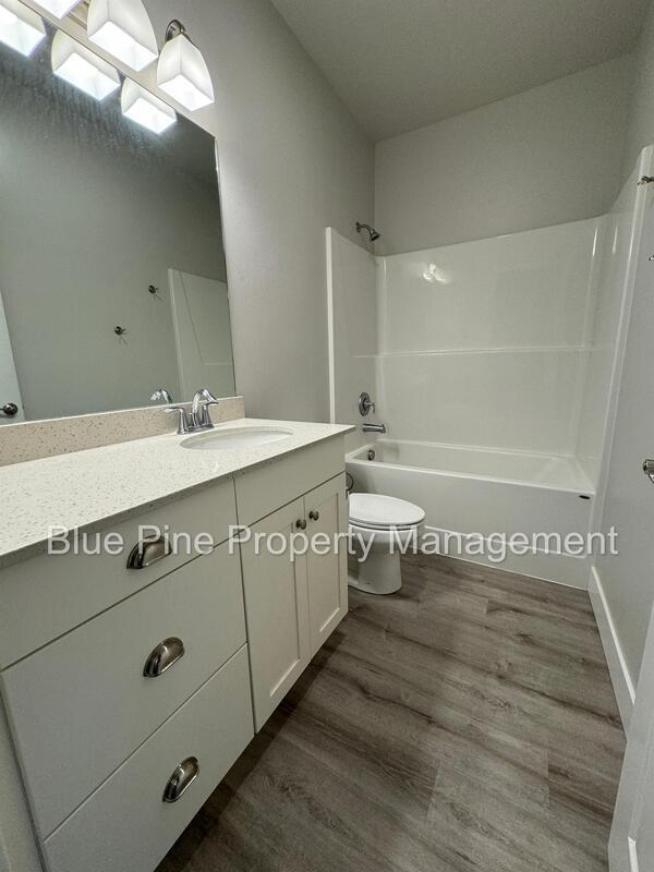 Foto del edificio - 2824 Brooklyn St