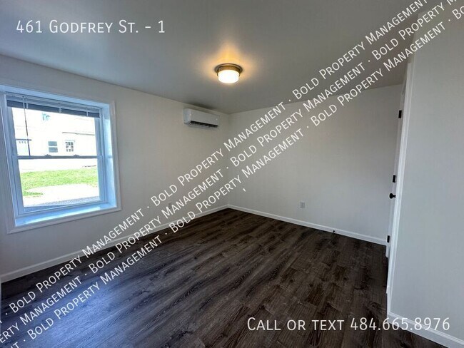 Foto del edificio - 461 Godfrey St