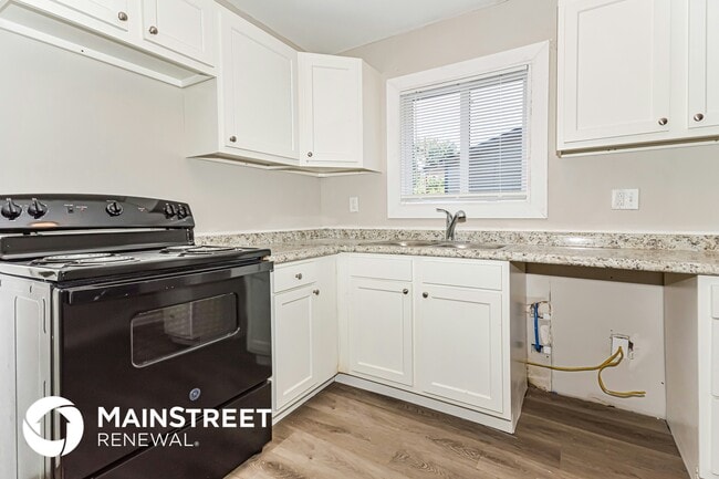 Foto del edificio - 2813 Falcon Dr