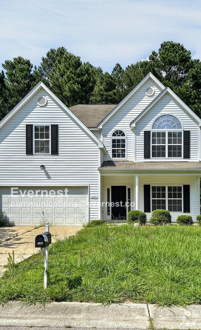 Building Photo - 208 Trevor Ridge Dr