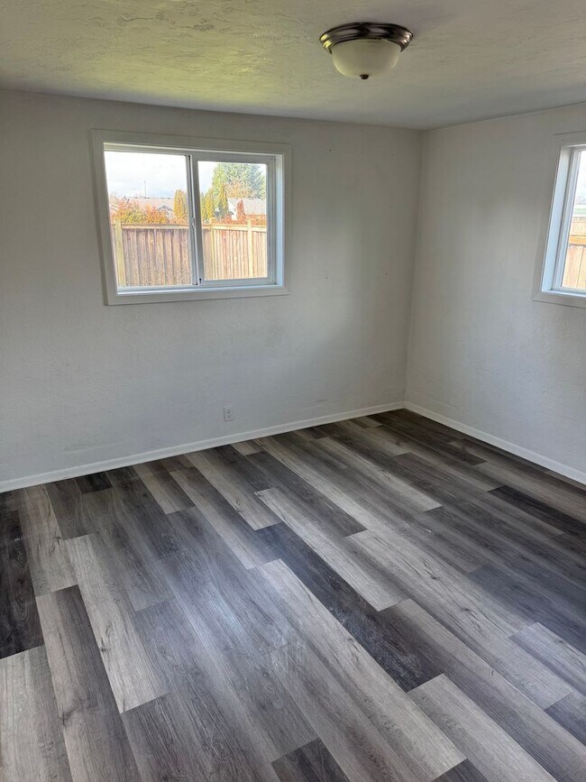 Foto del edificio - Great single level Home