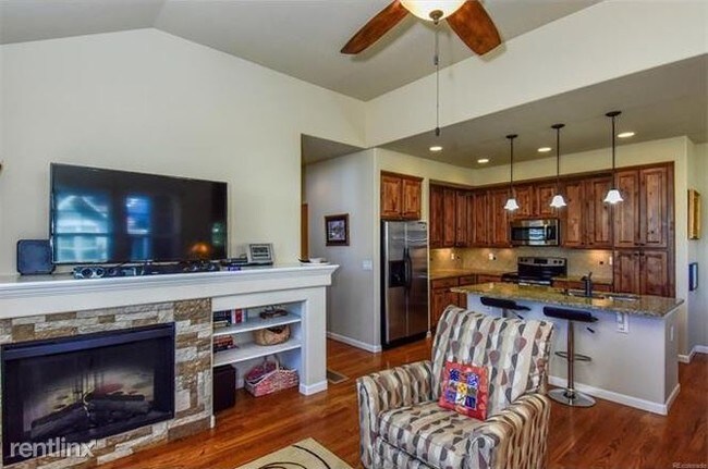 Foto del edificio - 9761 W Indore Dr