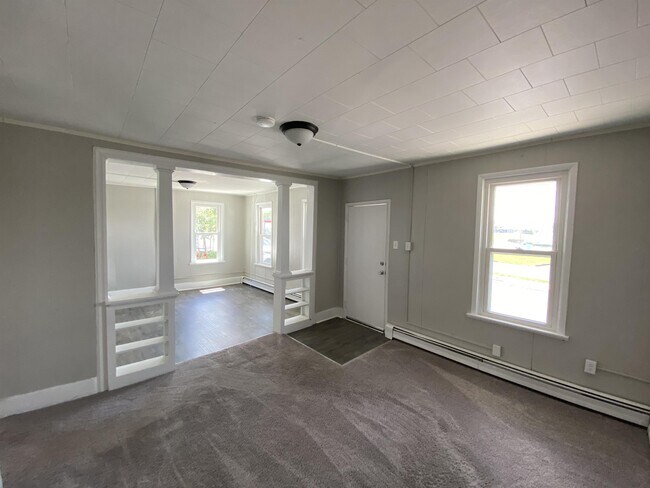 Building Photo - 23 Cumberland Valley Ave