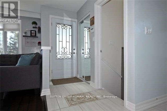 Building Photo - 52 Tivoli Ct