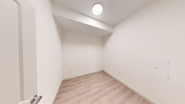Interior Photo - 101 N Meridian