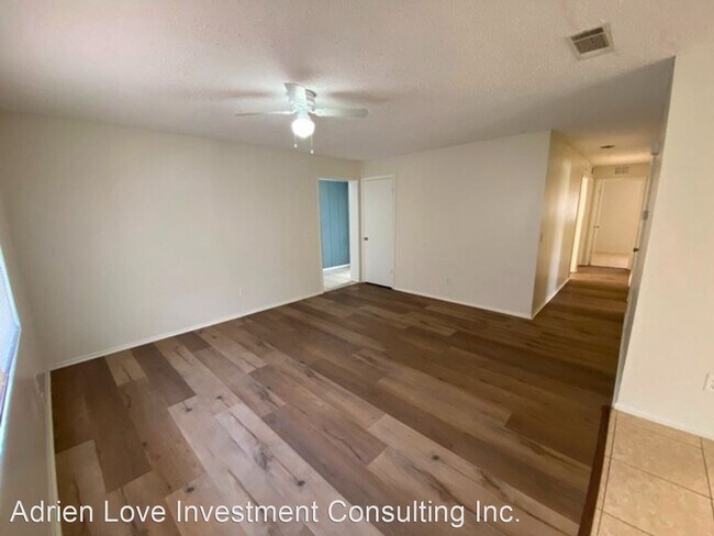 Building Photo - 3 br, 2 bath House - 4719 Southold Street ...