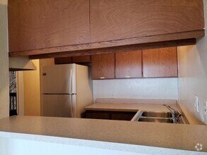 Building Photo - 510 Imi Pl