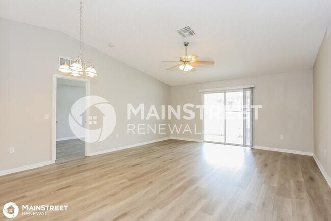 Building Photo - 9412 THORN GLEN RD, JACKSONVILLE, FL 32208