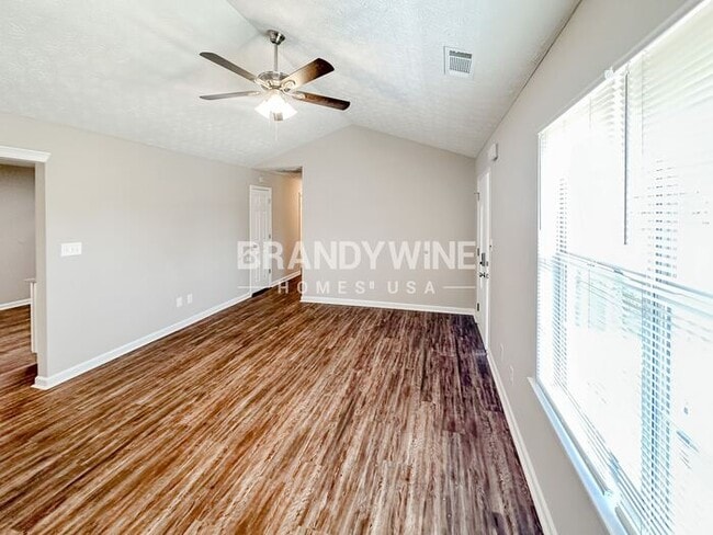 Building Photo - 117 Floresta Dr