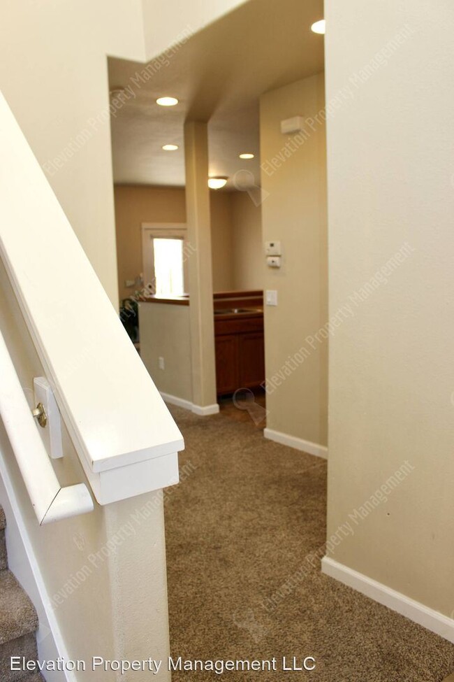 Foto del edificio - 3 br, 2.5 bath House - 109 SW 25th St