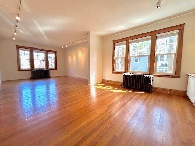 Foto del edificio - 12 Lawrence Rd