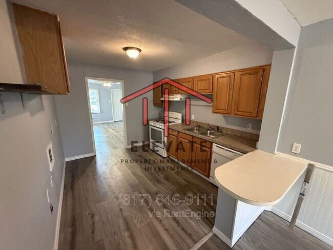 Building Photo - 4328 Lubbock Ave