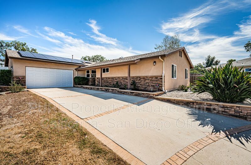 Primary Photo - 12520 Parish Rd